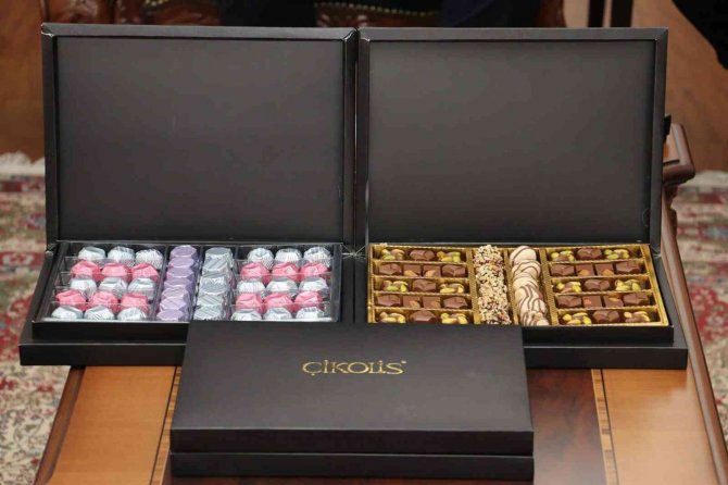 Lise Öğrencilerinin Ürettiği Çikolataya İlgi Artıyor