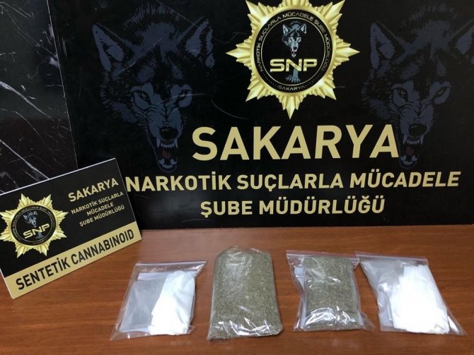 Sakarya’da 10 Kilo Uyuşturucu Ele Geçirildi: 10 Tutuklama