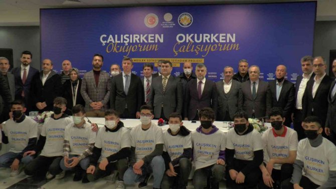 Sultanbeyli Belediyesinden Meslek Edindirme Ve İ̇stihdam Projesi’ne Büyük Destek