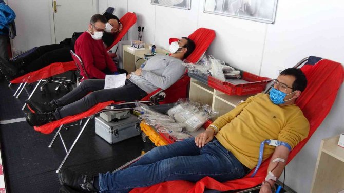 Kış Şartları Kan Bağışı Oranlarını Olumsuz Etkiliyor