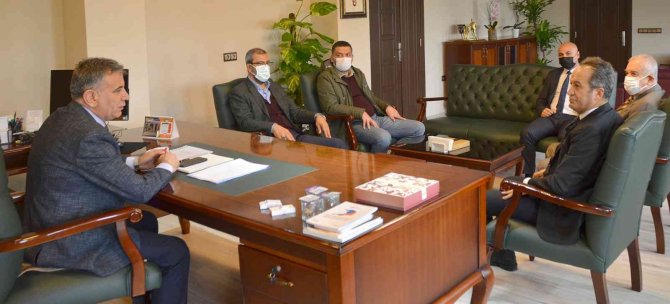 Karslıoğlu: "Adana’da Derslik Artışı Olacak"