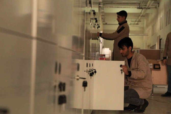 Bingöl’de Fabrika Gibi Okul