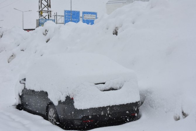 Bitlis’te 311 Köy Yolu Ulaşıma Kapandı