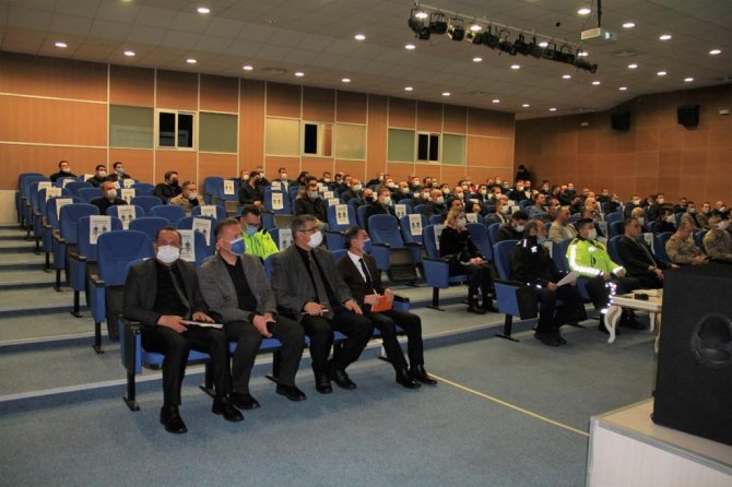 Bitlis’te ‘Okul Güvenliği’ Toplantısı Yapıldı