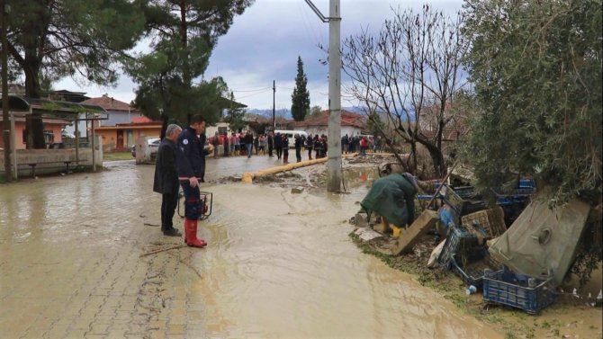 Sarayköy’de Selin Yaraları Sarılmaya Çalışılıyor