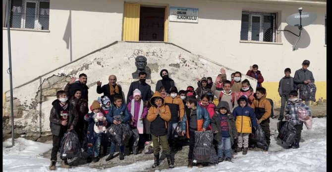 Diyarbakır’dan Van’a Uzanan İyilik Köprüsü