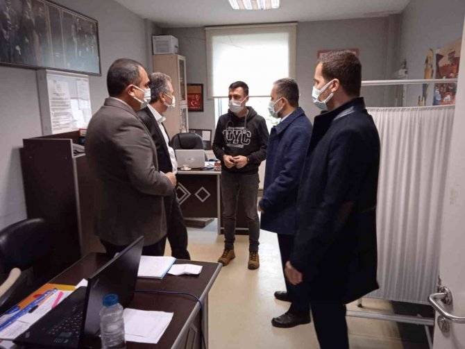 Birinci Basamak Sağlık Hizmetlerini İnceledi