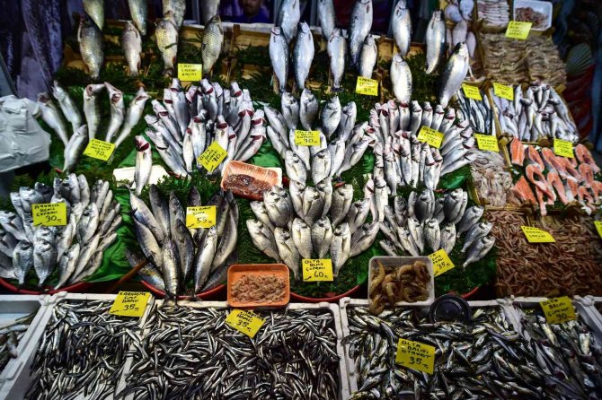 Tezgahlarda Hamsi Bolluğu Yaşanıyor
