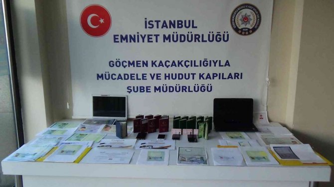 İ̇stanbul’da Terör Örgütü Üyelerine Sahte Pasaport Temin Eden 3 Kişi Yakalandı