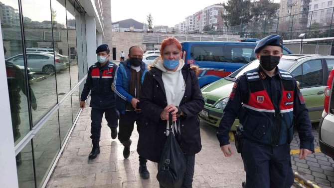 İ̇stanbul’dan Yolcu Otobüsüyle Uyuşturucu Getirirken Yakalandılar