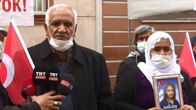 Evlat Nöbetinin 886’ncı Gününde 258’inci Aile Nöbete Katıldı
