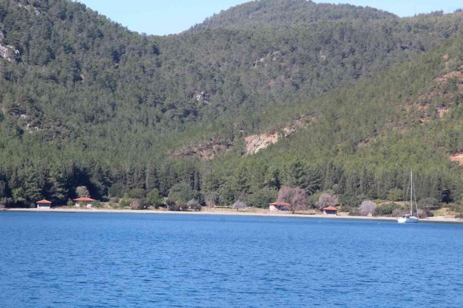Göcek’te Koylardaki Kaçak Yapılaşma Yerinde İncelendi