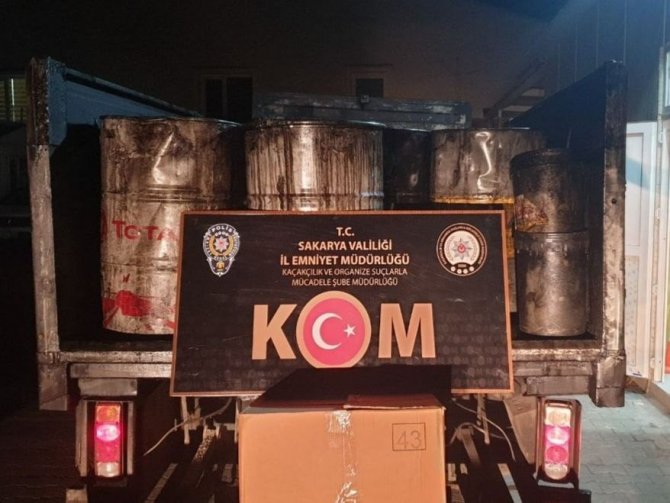 Sakarya’da 3 Ton 441 Litre Karışımlı Akaryakıt Ele Geçirildi