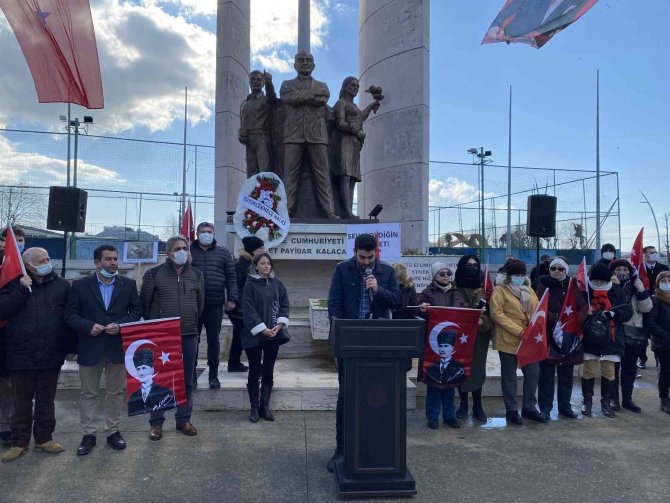 Samsun’daki Atatürk Heykeli’ne Saldırı Büyükçekmece’de Kınandı