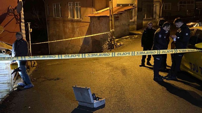 Sarıyer’de İki Grup Arasında Çıkan Silahlı Kavgada 14 Yaşındaki Kız Çocuğu Boynundan Vuruldu