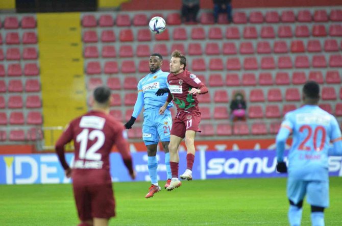 Spor Toto Süper Lig: Kayserispor: 0 - Hatayspor: 0 (Maç Devam Ediyor)