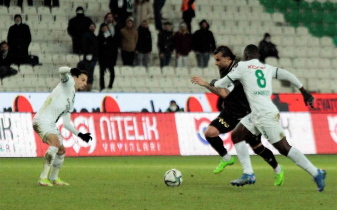 Spor Toto Süper Lig: Konyaspor: 0 - Giresunspor: 0 (İ̇lk Yarı)
