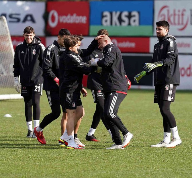 Beşiktaş, Antalyaspor Maçı Hazırlıklarına Devam Etti