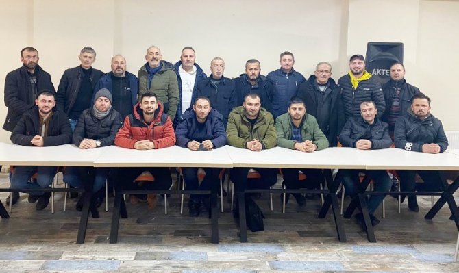 Tavşanlı’da Servisciler Derneği Kuruldu