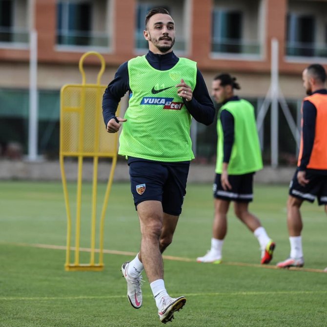Kayserispor’da Gökhan Oynayamayacak