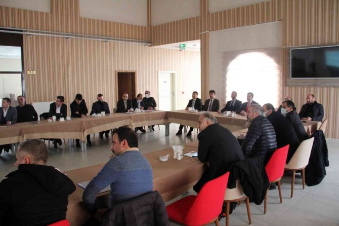 Ağrı’da Mesleki Eğitim Bilgilendirme Toplantısı Düzenlendi