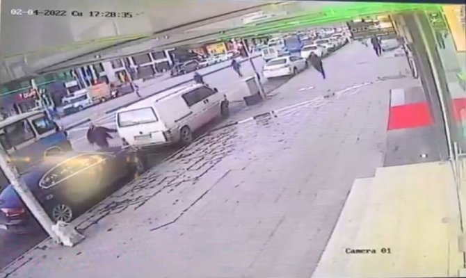 Şehir Magandası Trafikte Tartıştığı Kişinin Dükkanını Pompalı Tüfekle Bastı