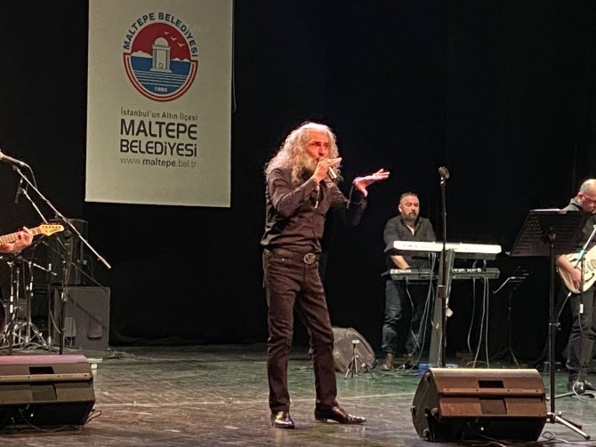 Barış Manço Ve Cem Karaca Anısına Maltepe’de Muhteşem Konser