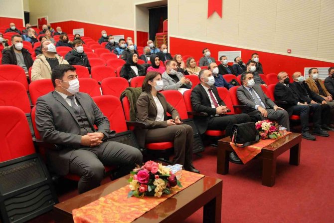 Belediye Çalışanlarına Etkili Ve Verimli Konuşma Eğitimi