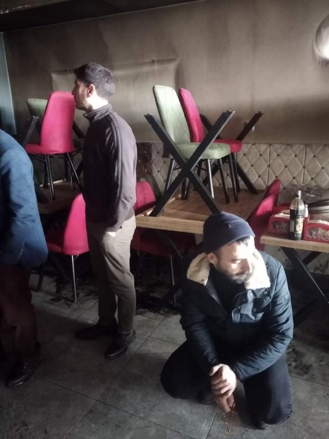 Tatvan’da İş Yeri Yangını