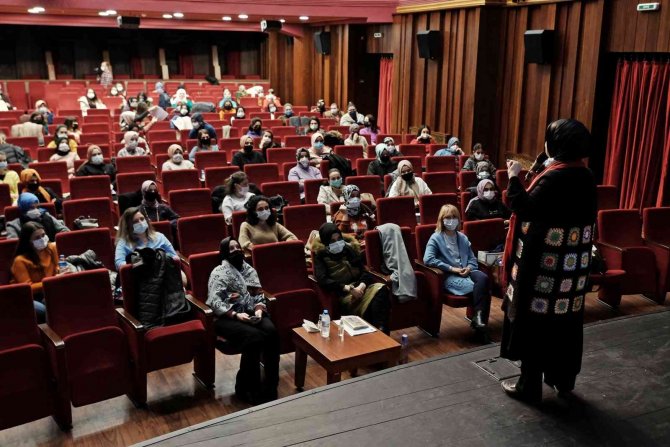 "Ana Kucağı" Öğretmenleri Yeni Döneme Hazır