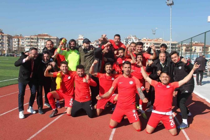 Çeşme Belediyespor Play-off’ta