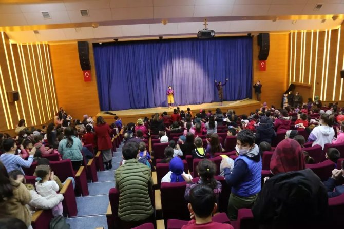 Boyabat Çocuk Tiyatro Festivali Sona Erdi