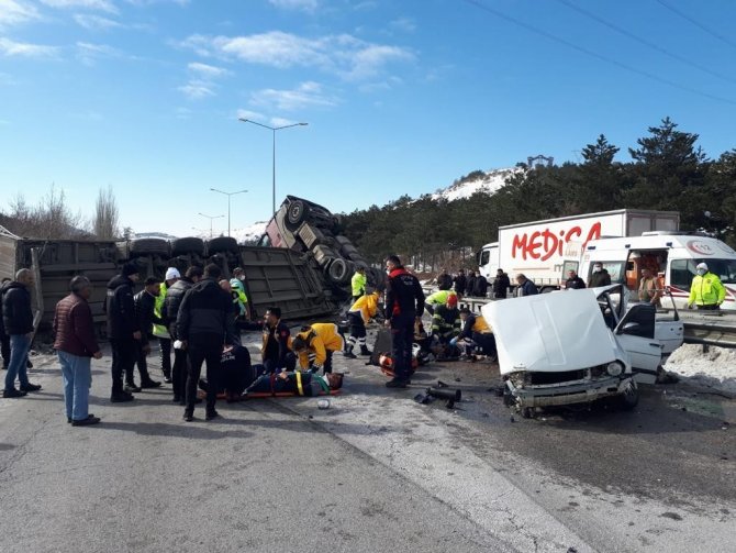 Çorum’da Feci Kaza: 1 Ölü, 2 Ağır Yaralı
