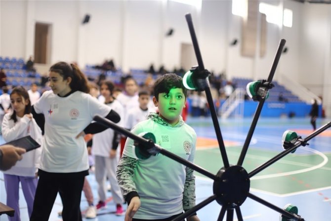 540 Öğrencinin Branş Belirleme Testi Çalışmaları Sürüyor