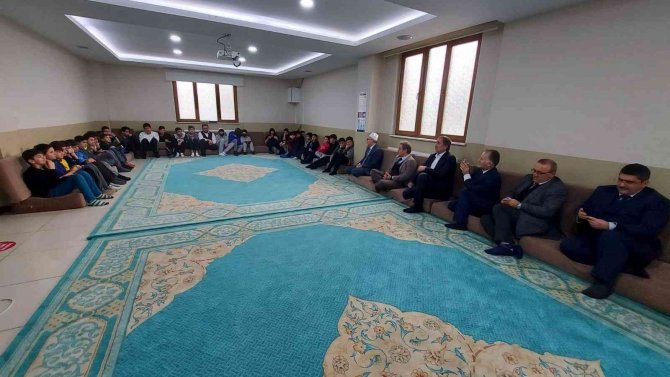 Düzce’de Gençlik Kampı Düzenlendi