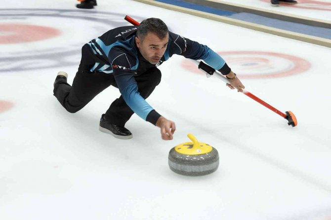 Erzurum’da Curling Ligi Heyecanı