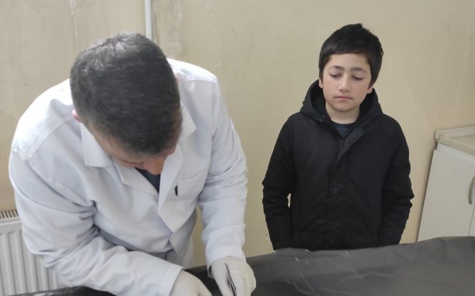 Saldırıya Uğrayan Kedi Kurtarıldı
