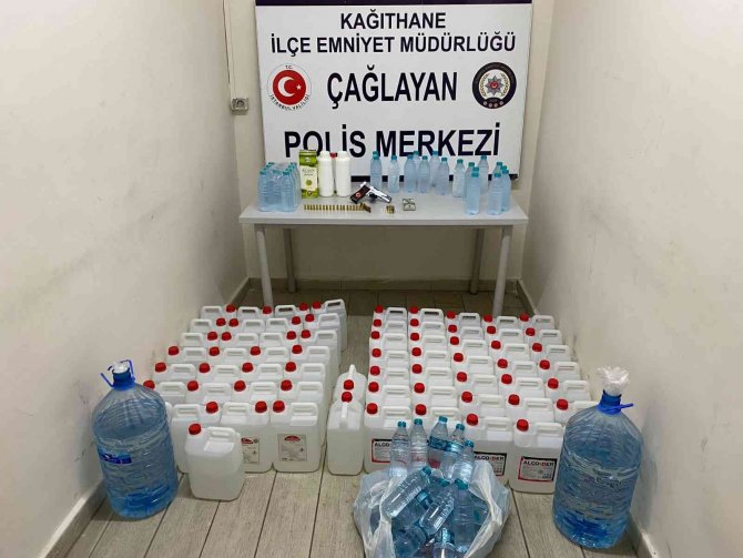 İ̇stanbul’da 400 Litre Sahte Alkol Ele Geçirildi