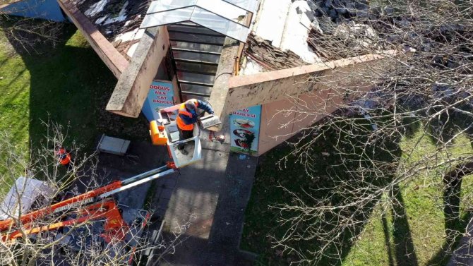 Kocaeli Fuarı’nda 52 Yapı Yıkıldı