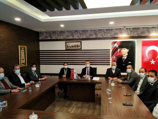 Ak Parti’de 2023 Hedefleri Ve Çalışmalar Masaya Yatırıldı