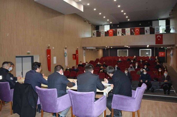 Selendi’de ’Eğitimde 2. Dönem Toplantısı’ Gerçekleştirildi