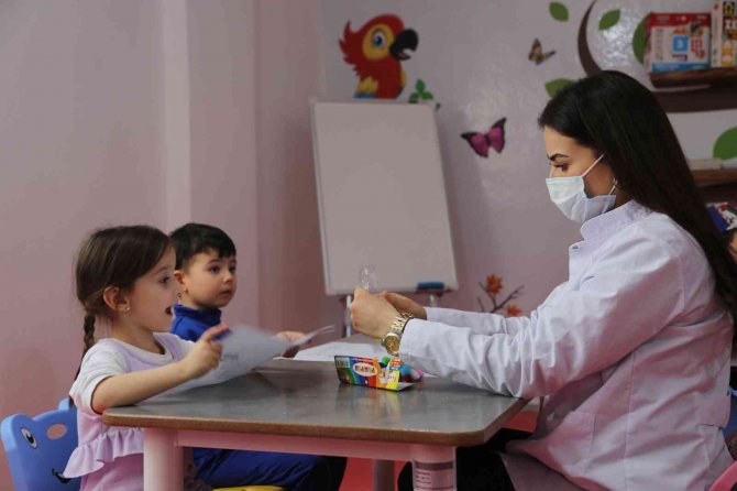 Çocuklarda Dijital Bağımlılığa Karşı Oyun Terapisi