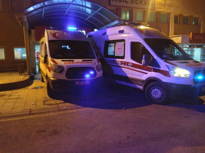 Nevşehir’de Otomobil İle Yolcu Otobüsü Çarpıştı: 1 Ölü, 3 Yaralı