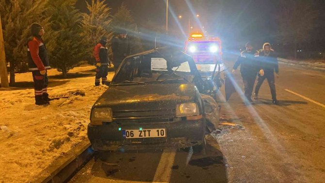 Nevşehir’de Otomobil İle Yolcu Otobüsü Çarpıştı: 1 Ölü, 3 Yaralı