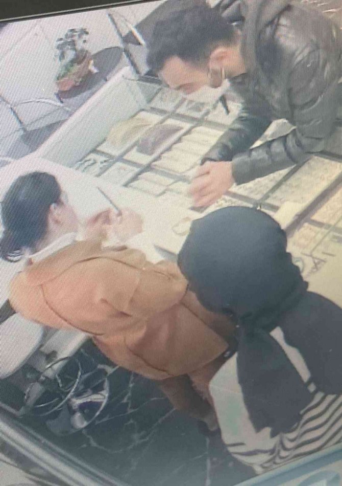 Sahte Altın Satmaya Çalışırken Suçüstü Yakalandı
