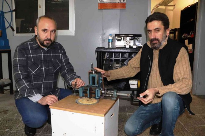 Öğretim Görevlilerinden İş Dünyasına Kolaylık Getirecek 2 Yeni Cihaz