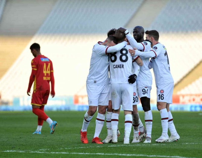 Spor Toto Süper Lig: Fatih Karagümrük: 1 - Yeni Malatyaspor: 0 (Maç Sonucu)