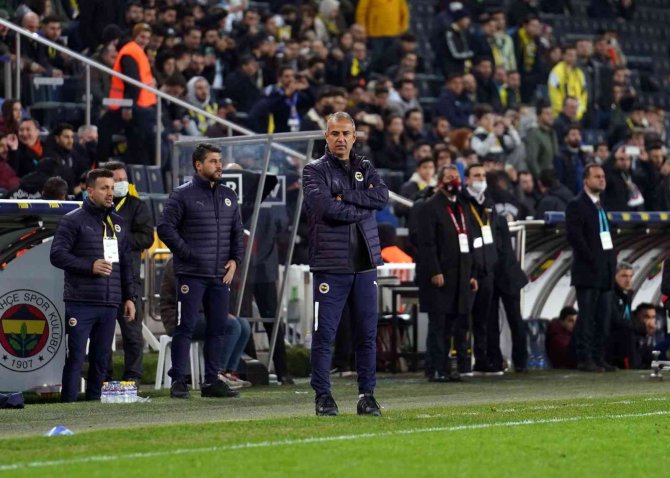 Spor Toto Süper Lig: Fenerbahçe: 0 - Medipol Başakşehir: 1 (Maç Sonucu)
