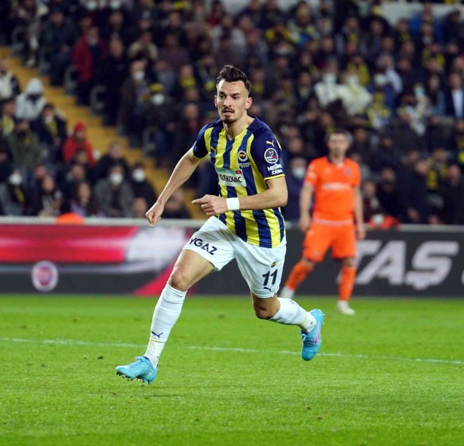 Spor Toto Süper Lig: Fenerbahçe: 0 - Medipol Başakşehir: 1 (Maç Sonucu)