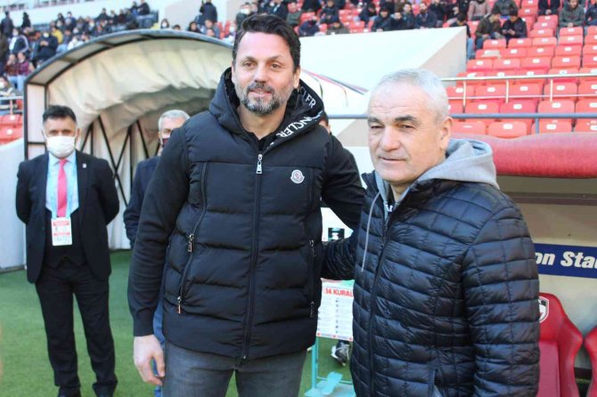 Spor Toto Süper Lig: Gaziantep Fk: 2 - Sivasspor: 0 (Maç Devam Ediyor)